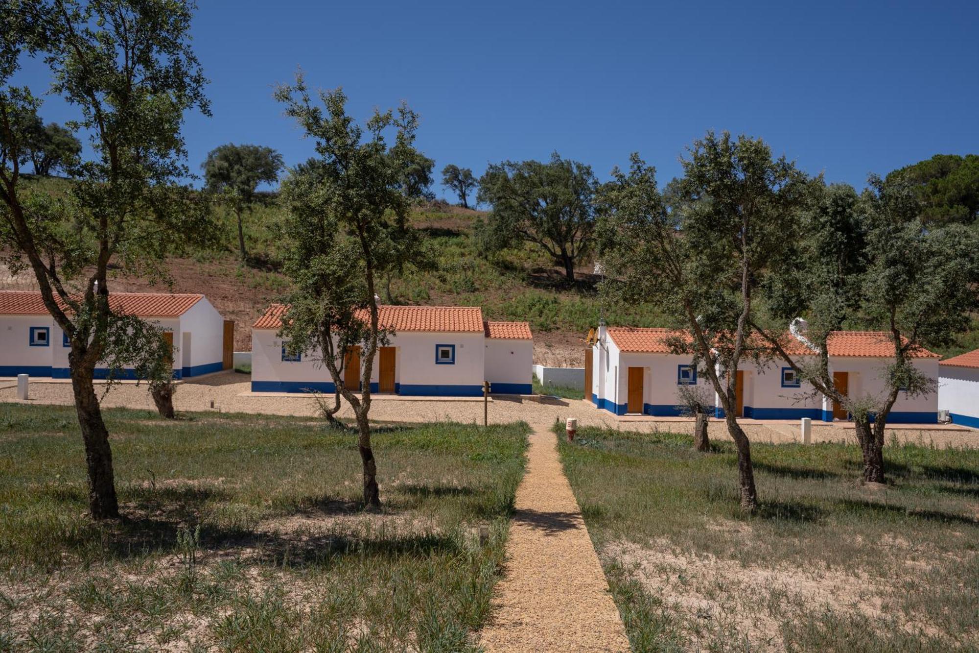 Vale Da Cassiopeia Pensionat Cercal do Alentejo Exteriör bild